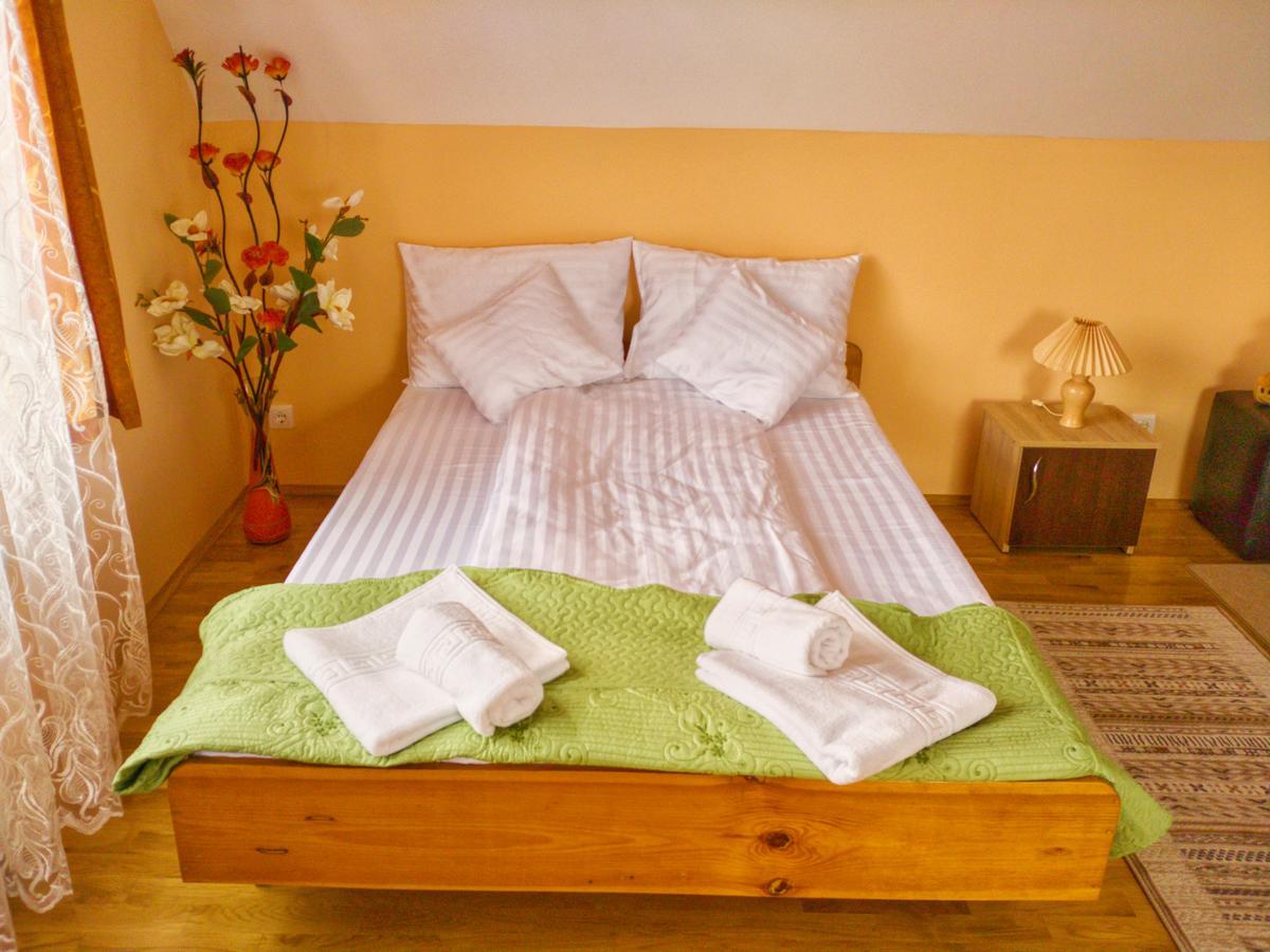 Casa Adam Guest house