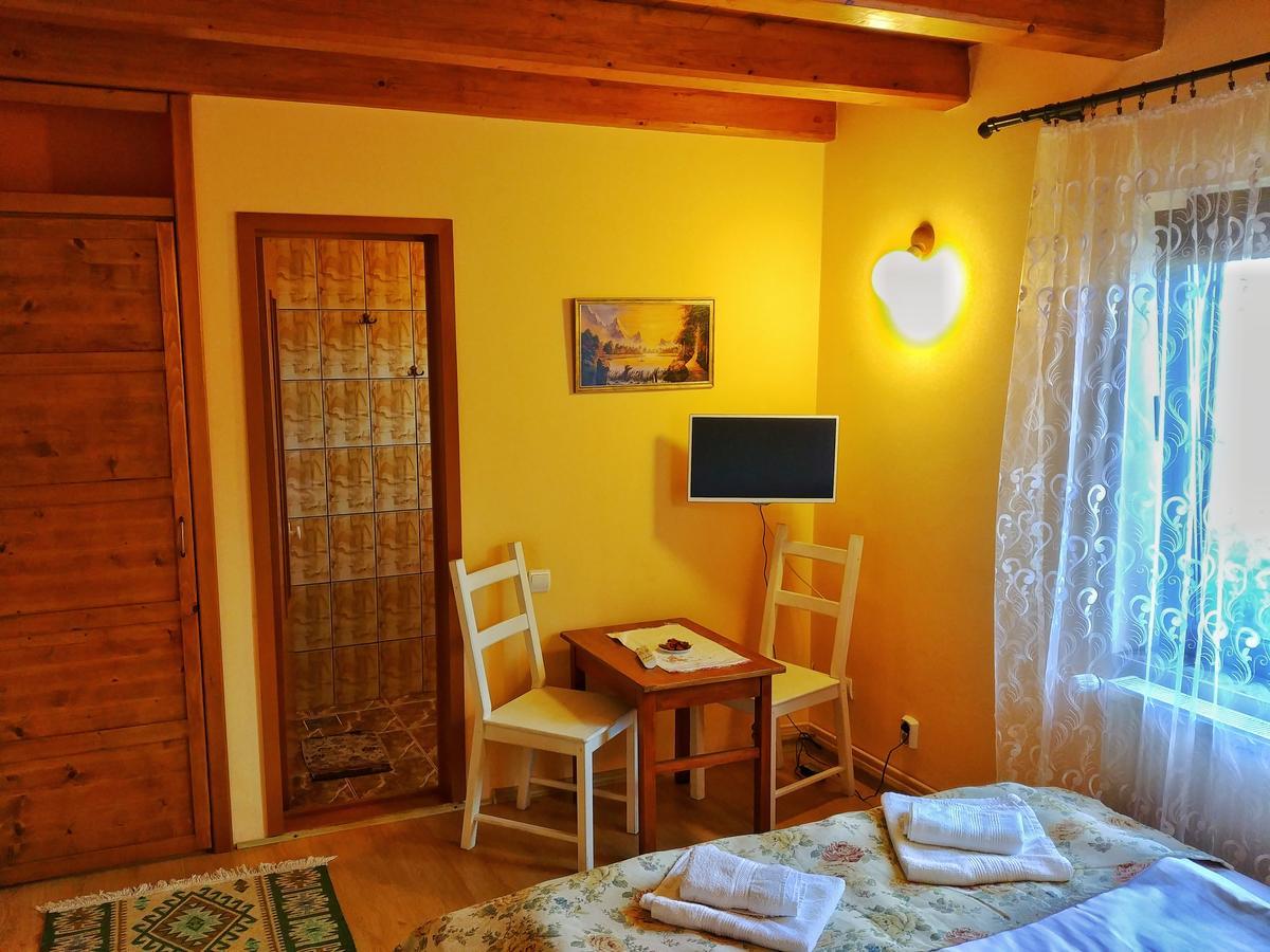 Guest house Casa Adam
